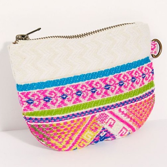 Free People Serape Canvas Zippered Coin Pouch NWT - Picture 3 of 6